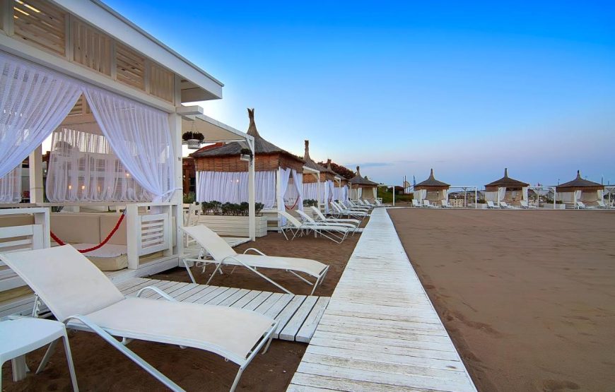 Baia Lara Hotel